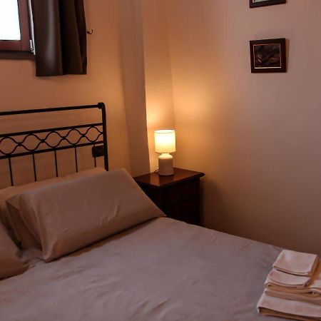 Appartement Casa Armanni - La Tua Casa Di Pietra à Gubbio Extérieur photo