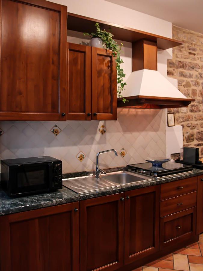 Appartement Casa Armanni - La Tua Casa Di Pietra à Gubbio Extérieur photo