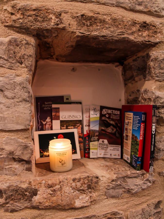 Appartement Casa Armanni - La Tua Casa Di Pietra à Gubbio Extérieur photo